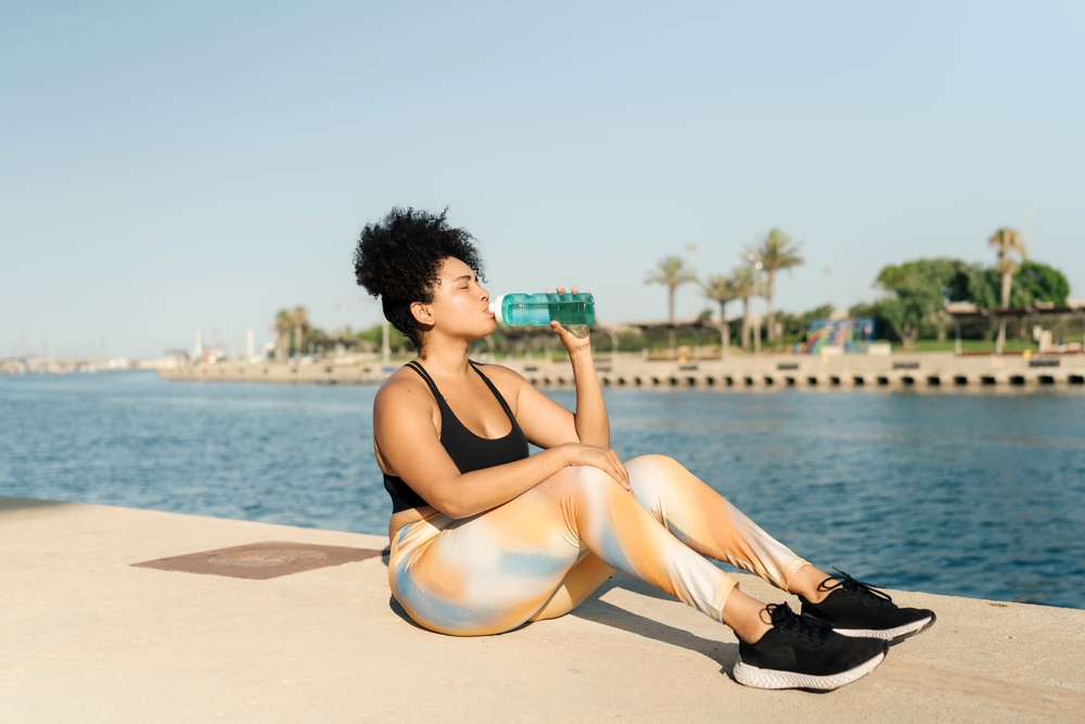 healthy woman detoxing